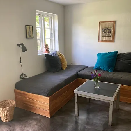 Bed & Breakfast Marielyst -