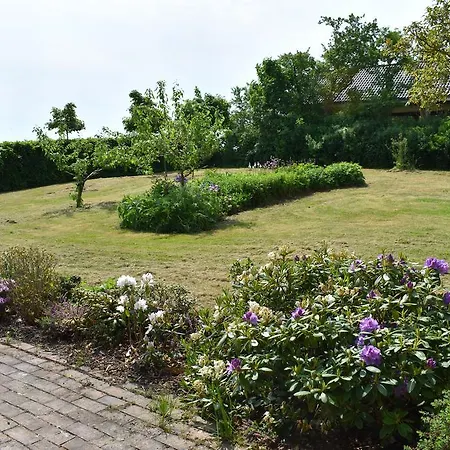 Bed and Breakfast Marielyst - *